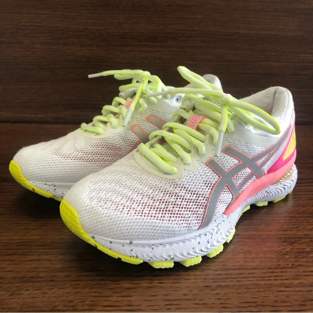 Asics Gel-Nimbus 22 Girl’s White/Pink Sneakers Size 5 - Picture 3 of 13